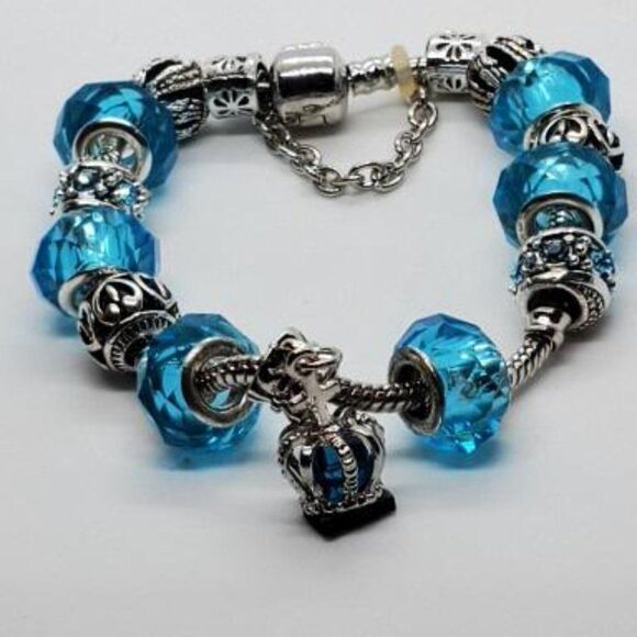 Fashion 95 New Creative Retro Handmade Bracelet with Security Lock - Picture 2 of 8